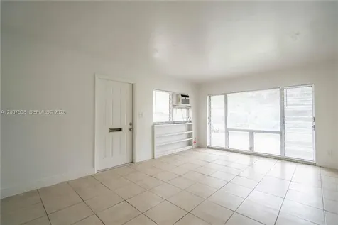 1812 NE 20th Avenue Fort Lauderdale FL 33305