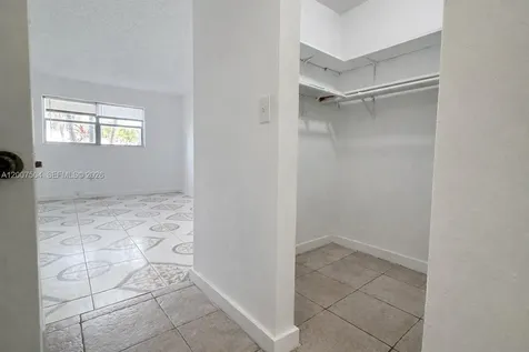 3700 NW 21st Street Lauderdale Lakes FL 33311