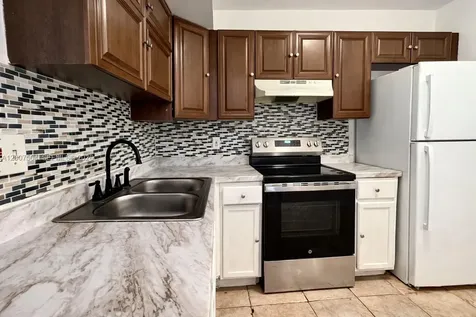 3700 NW 21st Street Lauderdale Lakes FL 33311