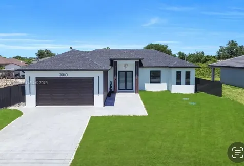 3010 13th Street SW Lehigh Acres FL 33976