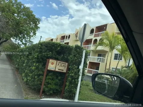 7740 Camino Real Miami FL 33143