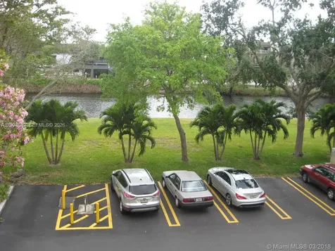 7740 Camino Real Miami FL 33143