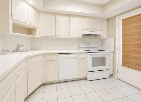 900 SW 12th Street Fort Lauderdale FL 33315