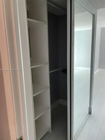 5880 Collins Avenue Miami Beach FL 33140