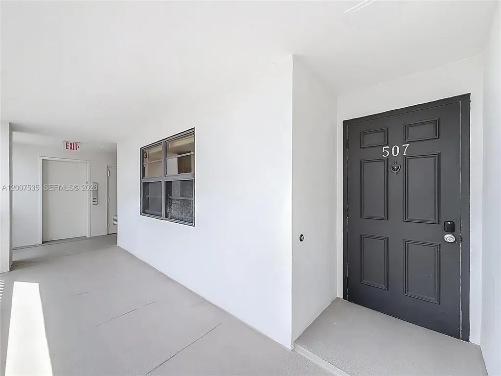 3100 NE 48th Street Fort Lauderdale FL 33308
