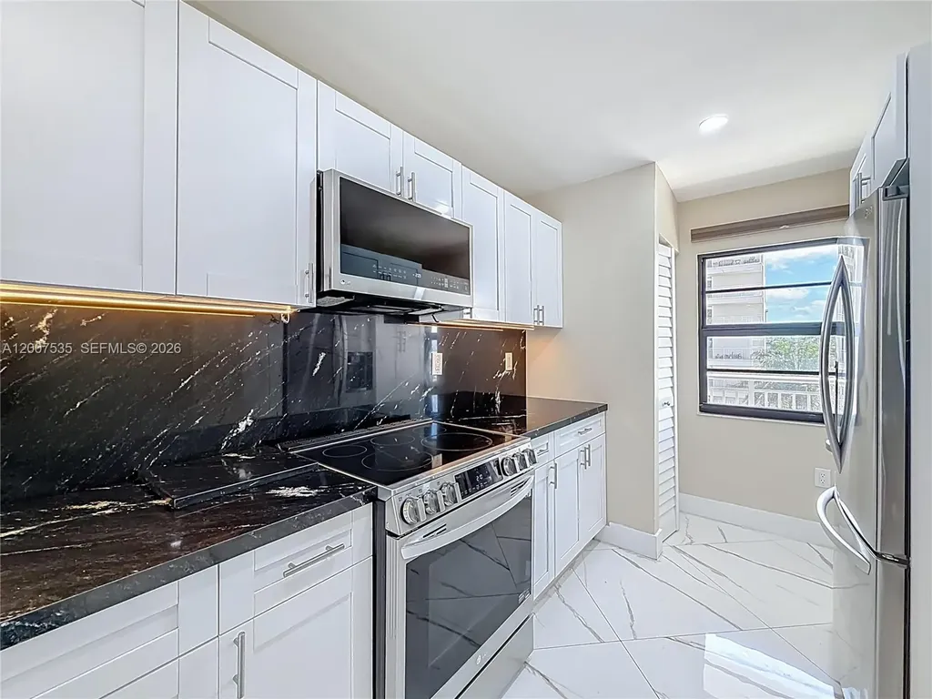 3100 NE 48th Street Fort Lauderdale FL 33308