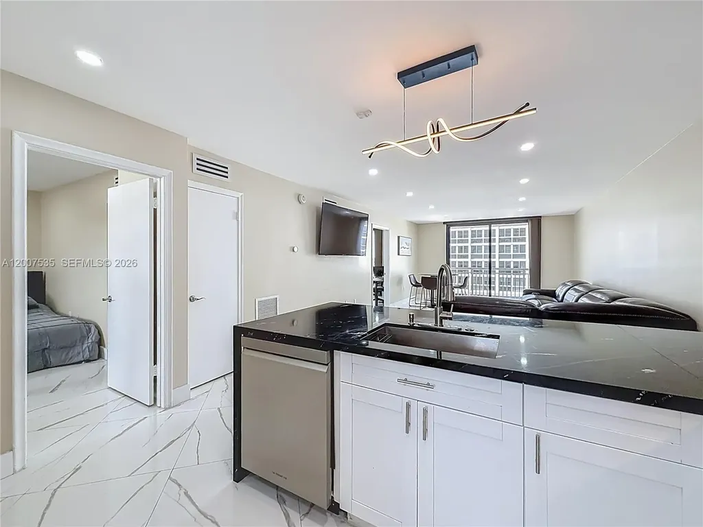 3100 NE 48th Street Fort Lauderdale FL 33308