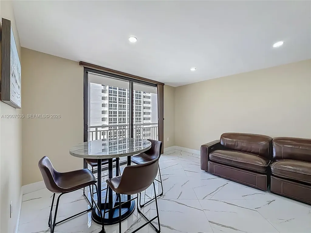 3100 NE 48th Street Fort Lauderdale FL 33308