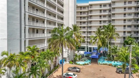 3100 NE 48th Street Fort Lauderdale FL 33308