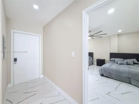 3100 NE 48th Street Fort Lauderdale FL 33308