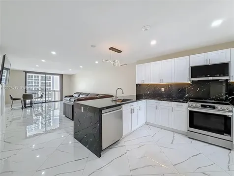 3100 NE 48th Street Fort Lauderdale FL 33308