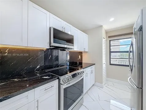 3100 NE 48th Street Fort Lauderdale FL 33308