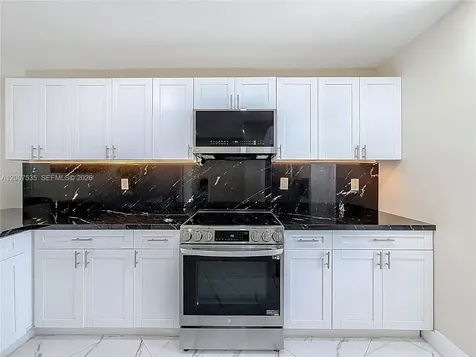 3100 NE 48th Street Fort Lauderdale FL 33308