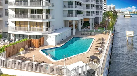 3100 NE 48th Street Fort Lauderdale FL 33308