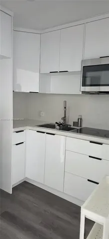 7904 West Drive North Bay Village FL 33141