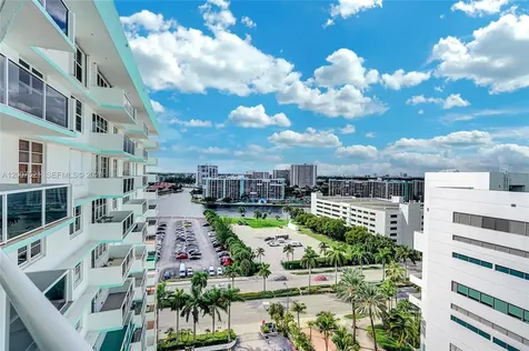 3725 S Ocean Drive Hollywood FL 33019