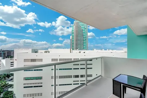 3725 S Ocean Drive Hollywood FL 33019