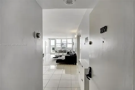 3725 S Ocean Drive Hollywood FL 33019