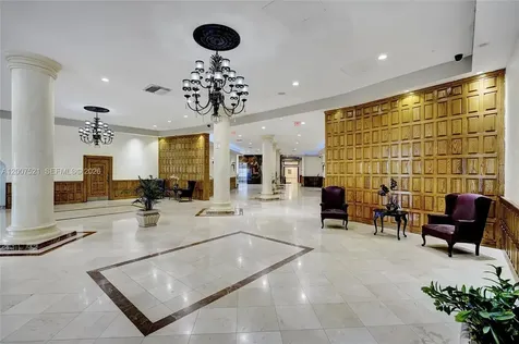 3725 S Ocean Drive Hollywood FL 33019