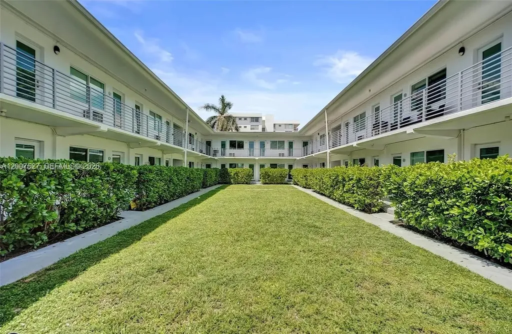 9200 E Bay Harbor Drive Bay Harbor Islands FL 33154