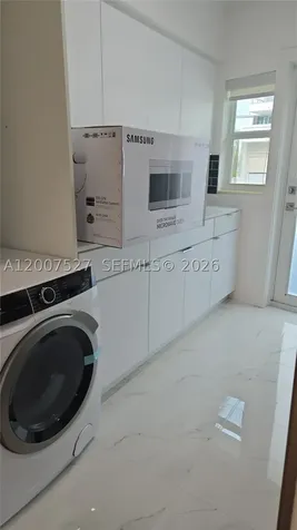 9200 E Bay Harbor Drive Bay Harbor Islands FL 33154