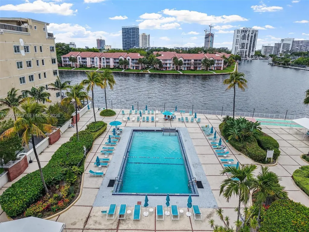 3800 S Ocean Drive Hollywood FL 33019