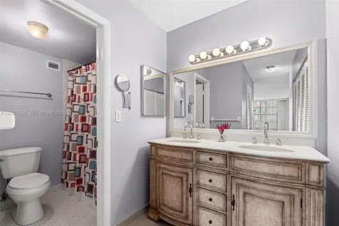 3800 S Ocean Drive Hollywood FL 33019