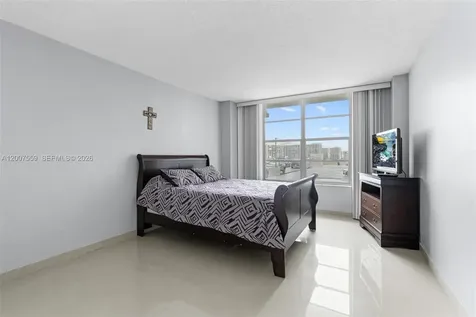 3800 S Ocean Drive Hollywood FL 33019