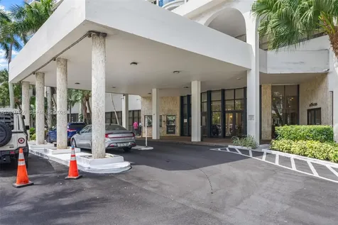 3800 S Ocean Drive Hollywood FL 33019