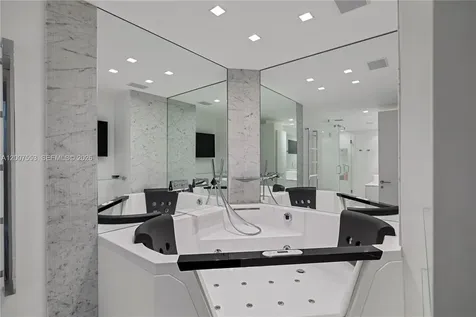 10155 Collins Avenue Bal Harbour FL 33154