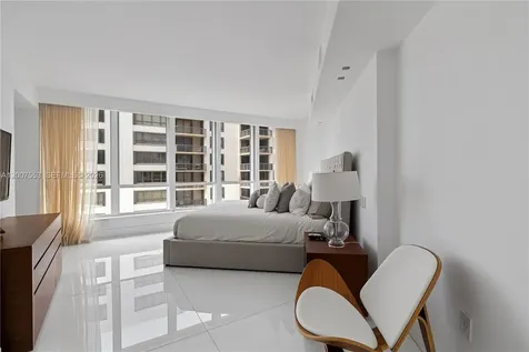 10155 Collins Avenue Bal Harbour FL 33154
