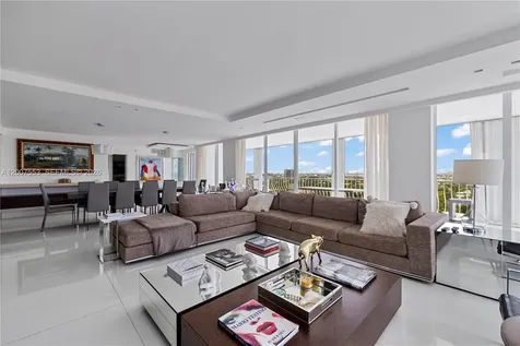 10155 Collins Avenue Bal Harbour FL 33154