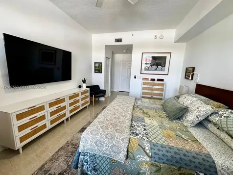 3001 NE 185th Street Aventura FL 33180