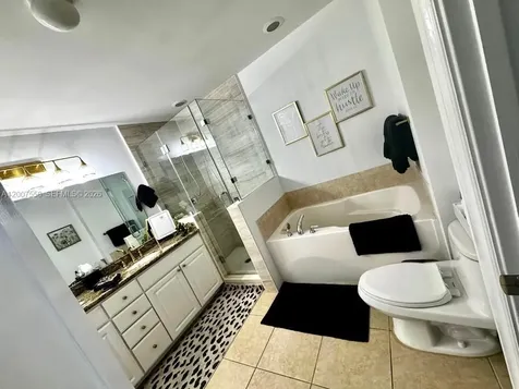 3001 NE 185th Street Aventura FL 33180