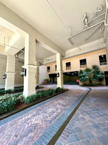 3001 NE 185th Street Aventura FL 33180