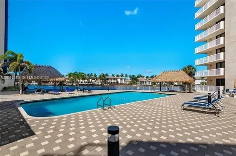 1600 S Ocean Drive Hollywood FL 33019