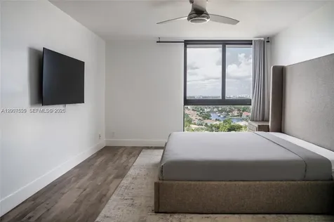 1600 S Ocean Drive Hollywood FL 33019