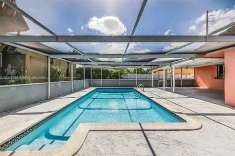 9610 SW 16th Street Miami FL 33165