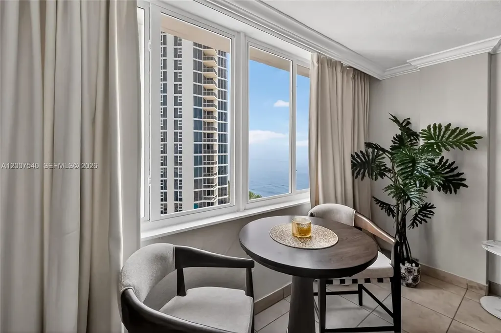 19201 Collins Avenue Sunny Isles Beach FL 33160