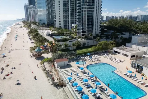 19201 Collins Avenue Sunny Isles Beach FL 33160