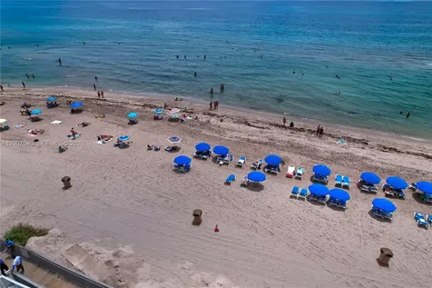 19201 Collins Avenue Sunny Isles Beach FL 33160