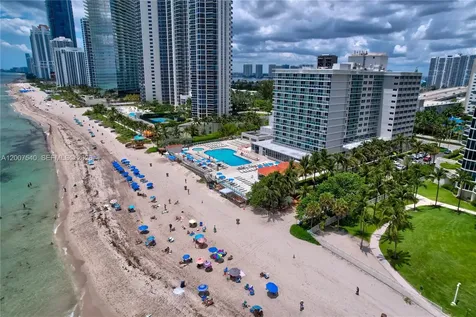 19201 Collins Avenue Sunny Isles Beach FL 33160