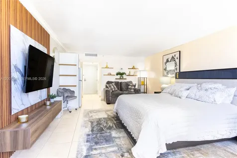 19201 Collins Avenue Sunny Isles Beach FL 33160
