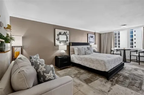 19201 Collins Avenue Sunny Isles Beach FL 33160