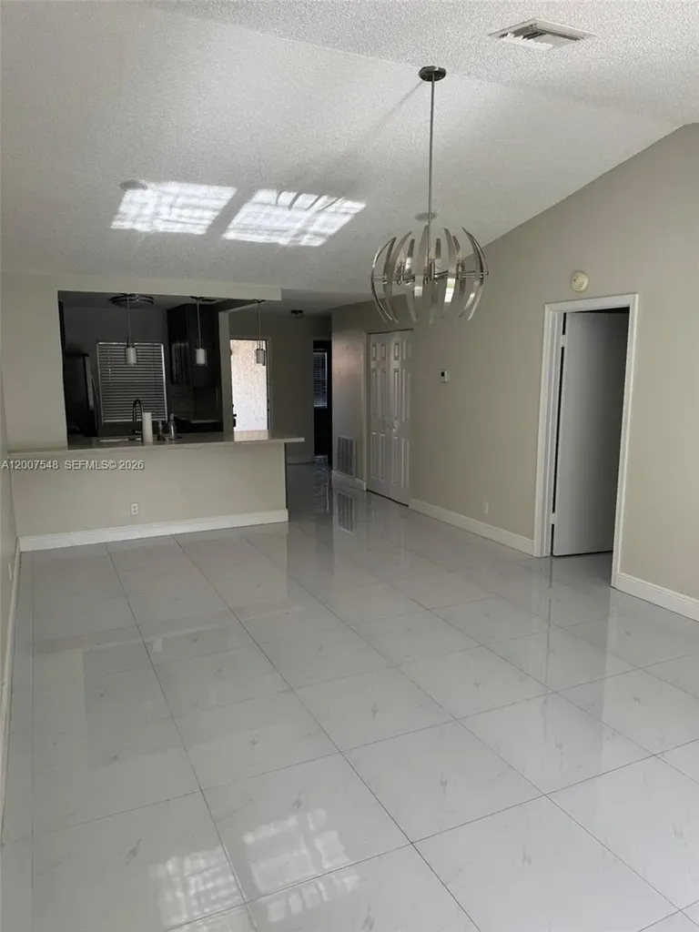 9863 Three Lakes Circle Boca Raton FL 33428