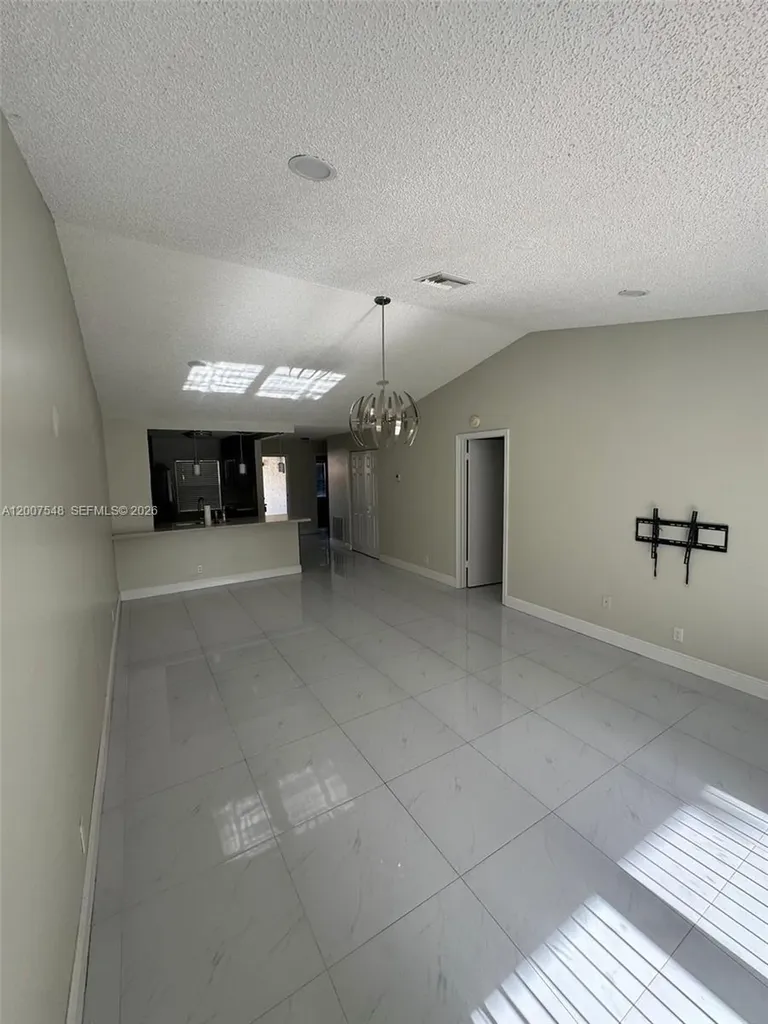 9863 Three Lakes Circle Boca Raton FL 33428