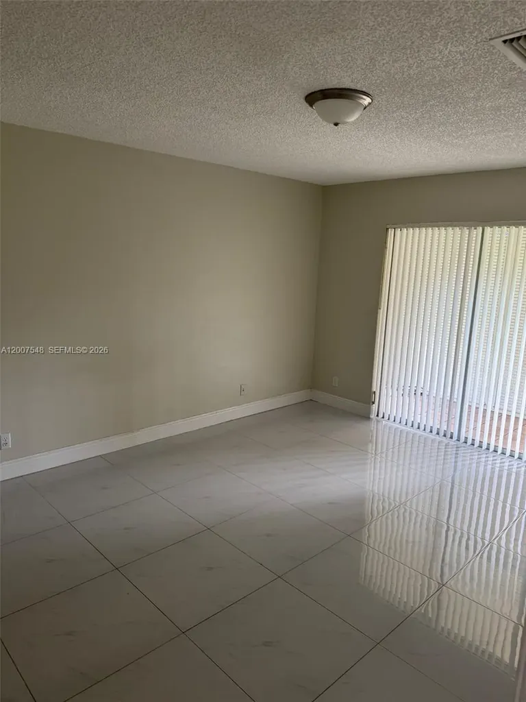 9863 Three Lakes Circle Boca Raton FL 33428