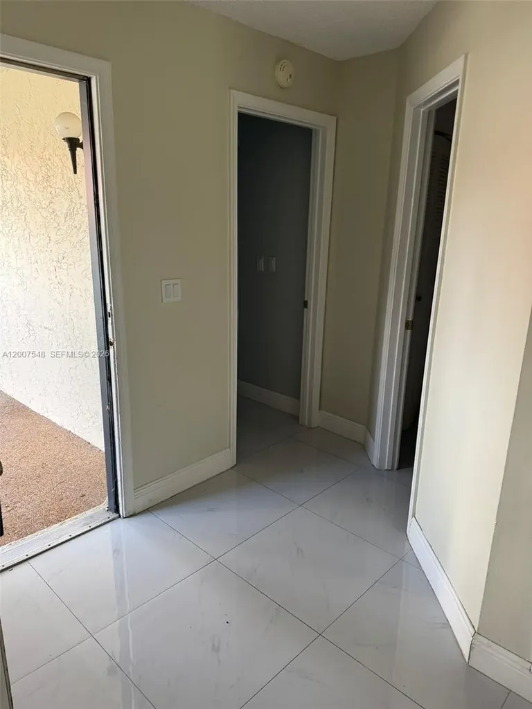 9863 Three Lakes Circle Boca Raton FL 33428