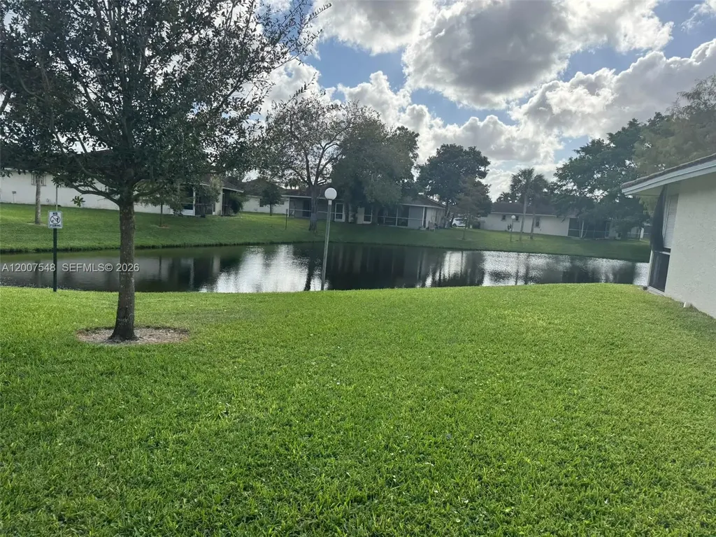 9863 Three Lakes Circle Boca Raton FL 33428