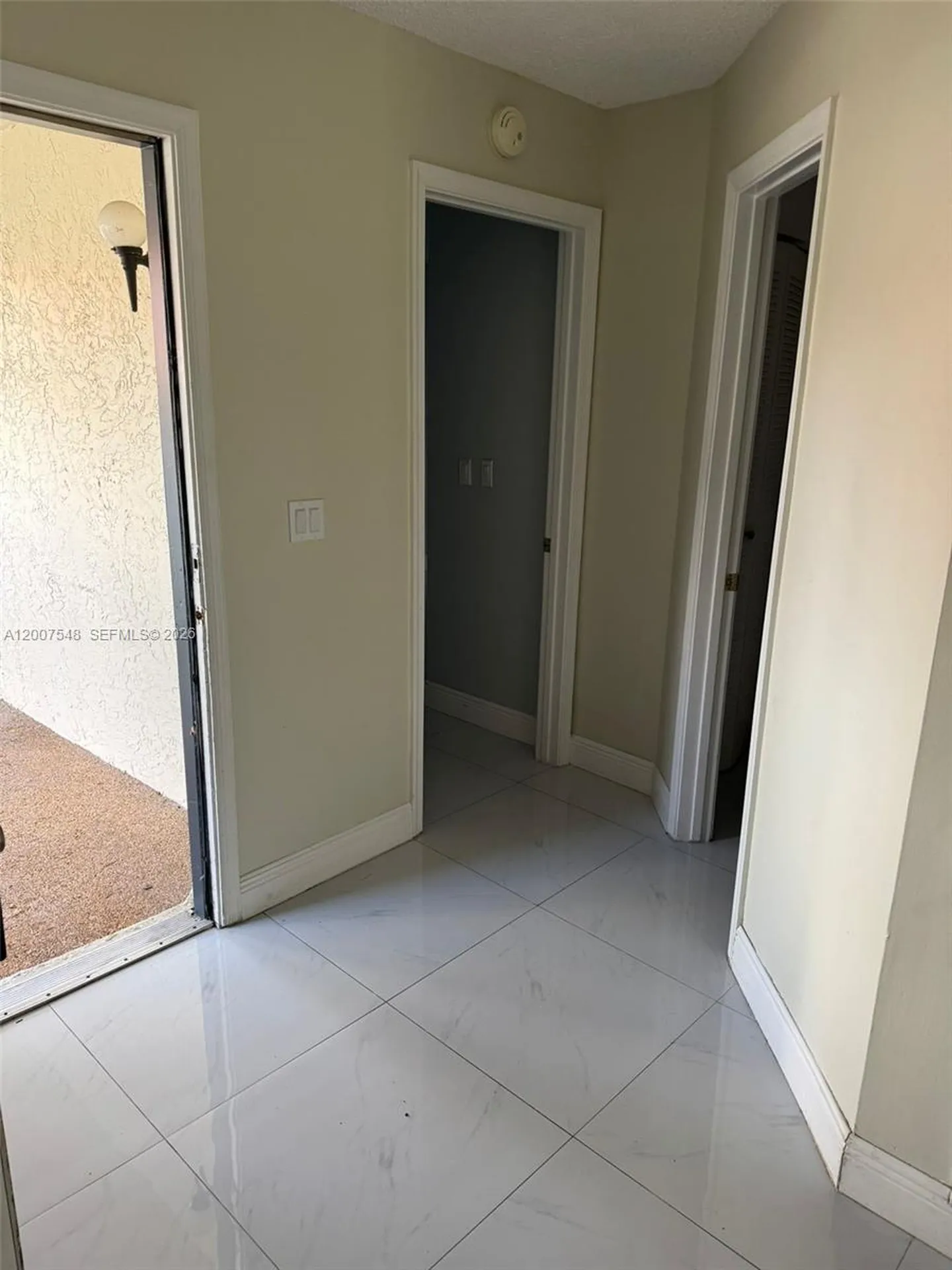 9863 Three Lakes Circle Boca Raton FL 33428